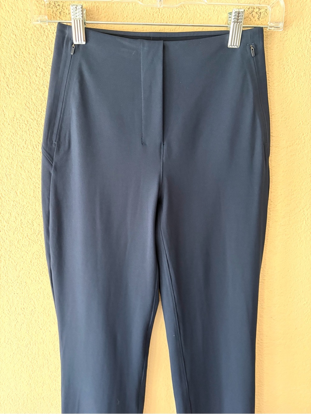Lululemon Women's Smooth Fit Pull-On High-Rise Pant in True Navy 2 - Picture 4 of 11
